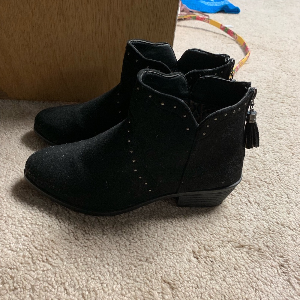 Black dress shoes size 8